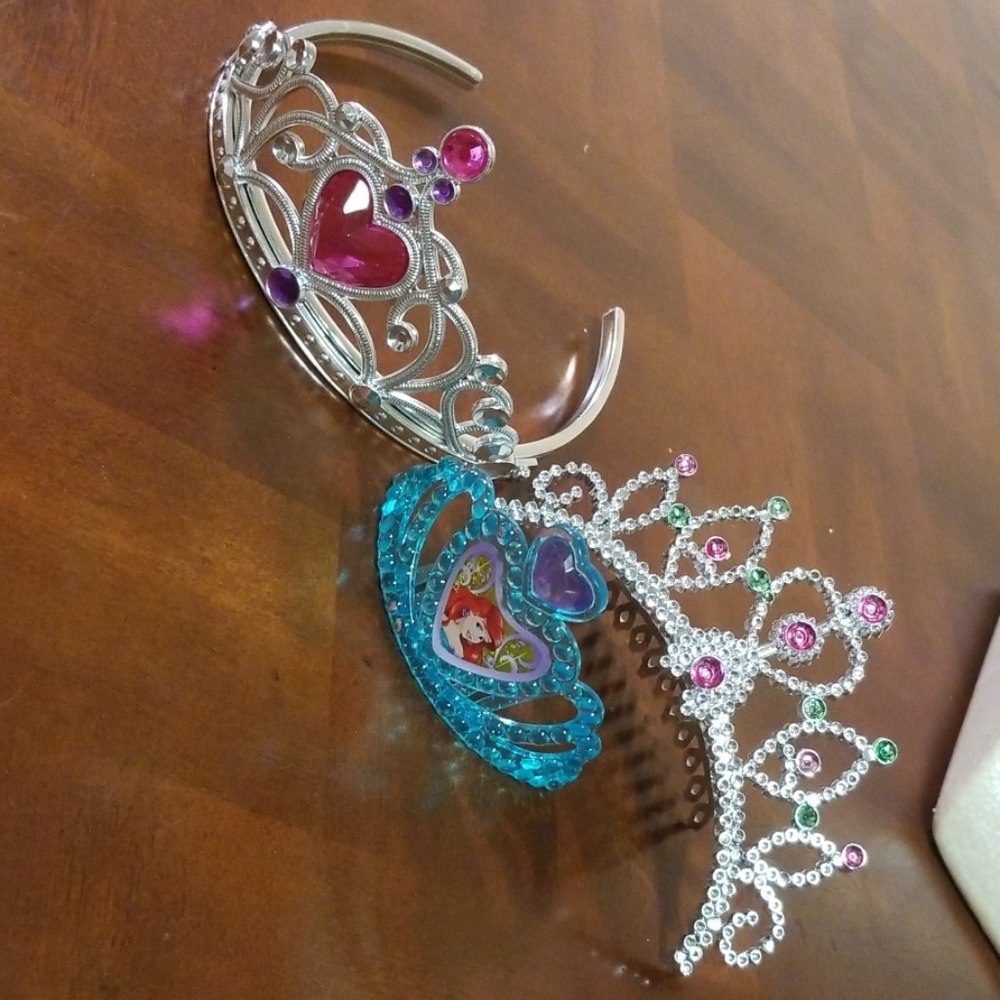 Princess crowns - Picture 1 of 1